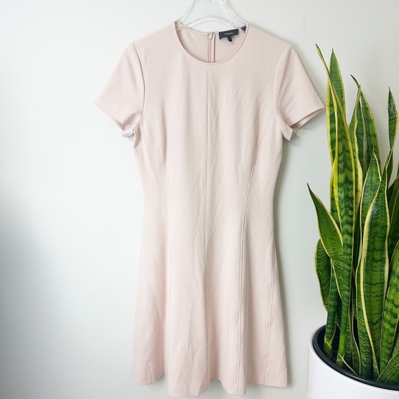 Theory Modern Seamed Shift Dress in Crepe Size 6 Light Pink - Picture 1 of 13